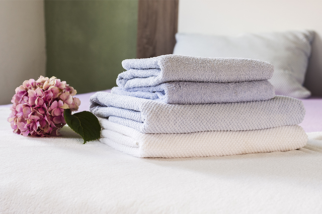 Cotton-Polyester Blended Towels